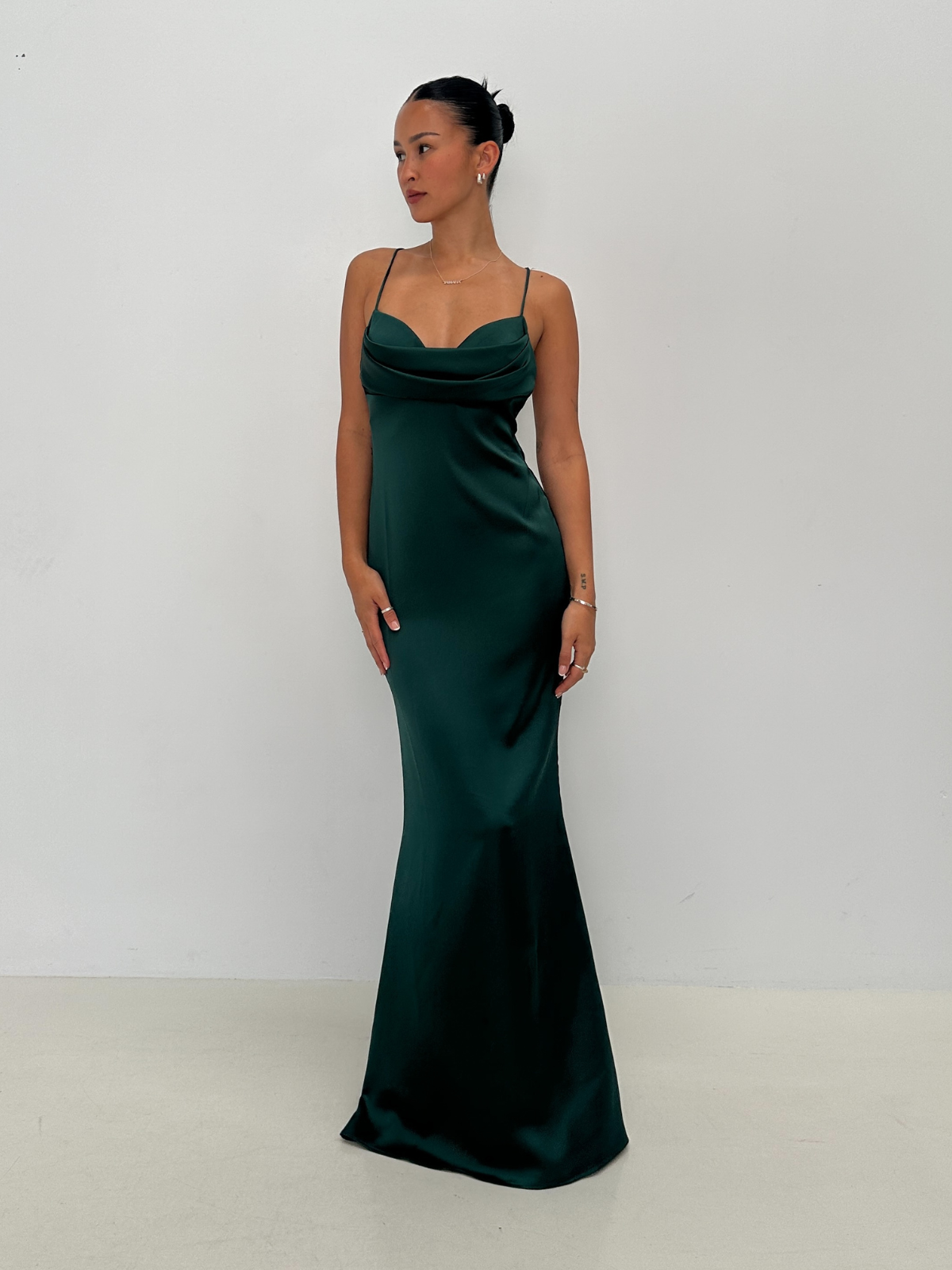 Katie May | Tara Gown - Emerald | Loan That Label Katie May | Tara Gown - Emerald | Loan That Label