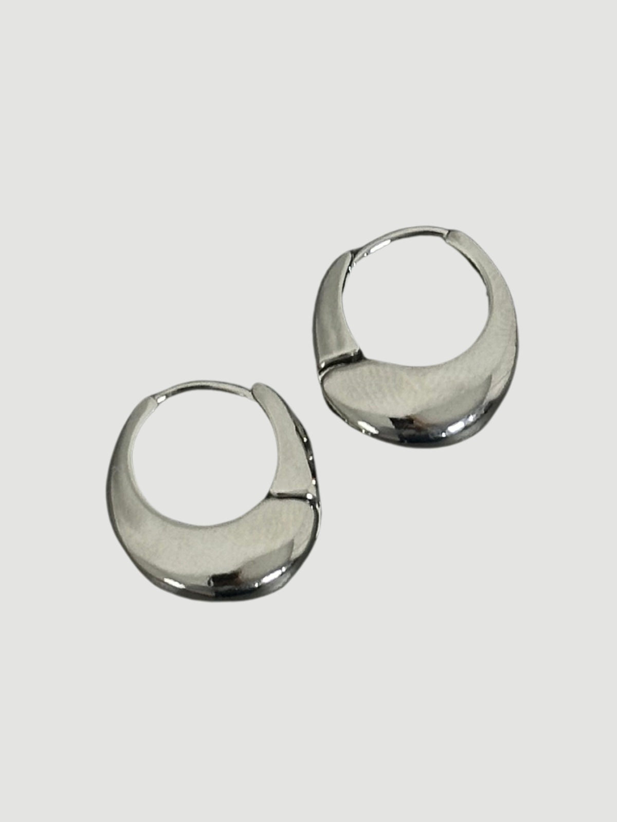 Isla Earrings - Silver | Loan That Label Outlet