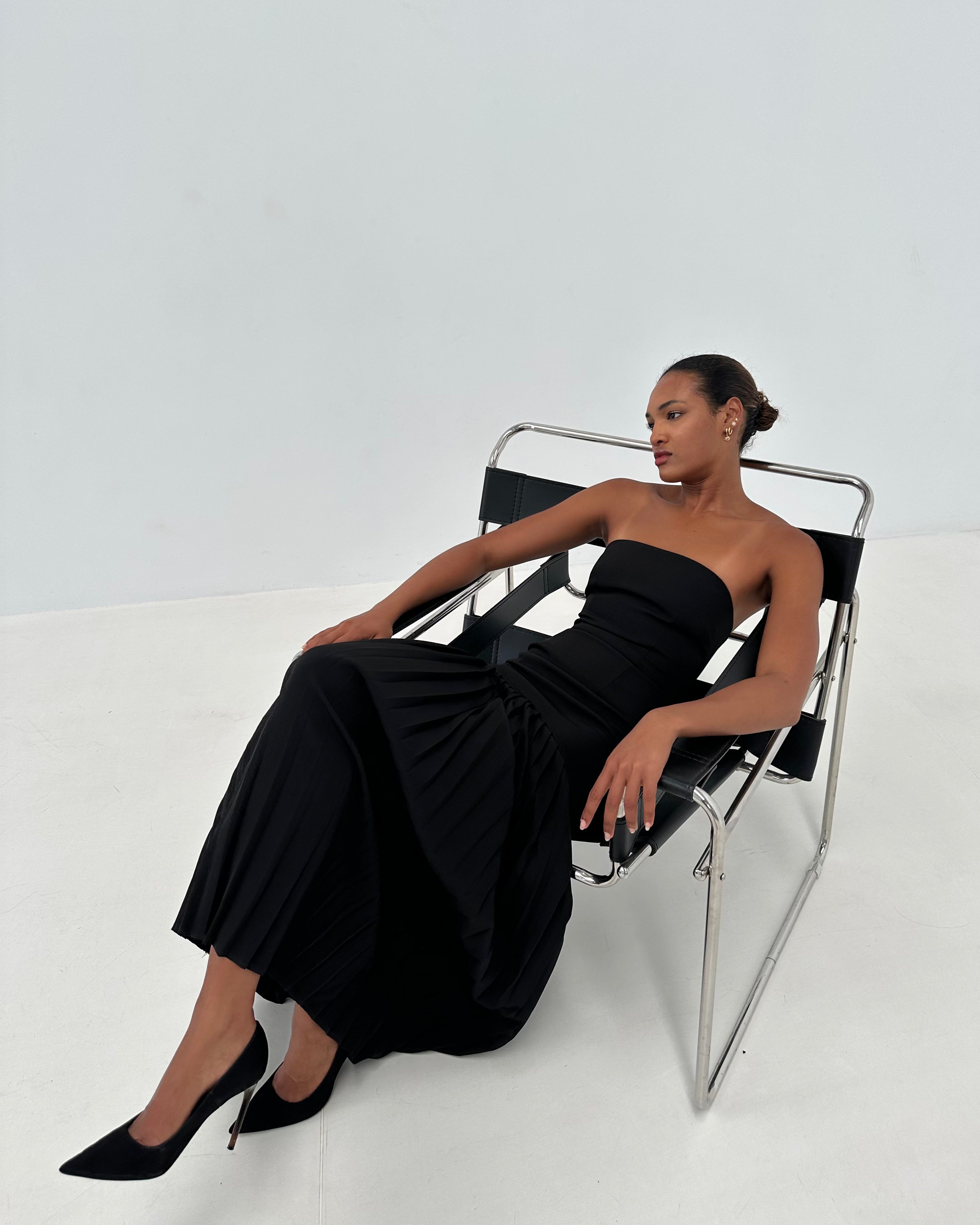Bianca and Bridgett | Mara Dress - Black | Loan That Label