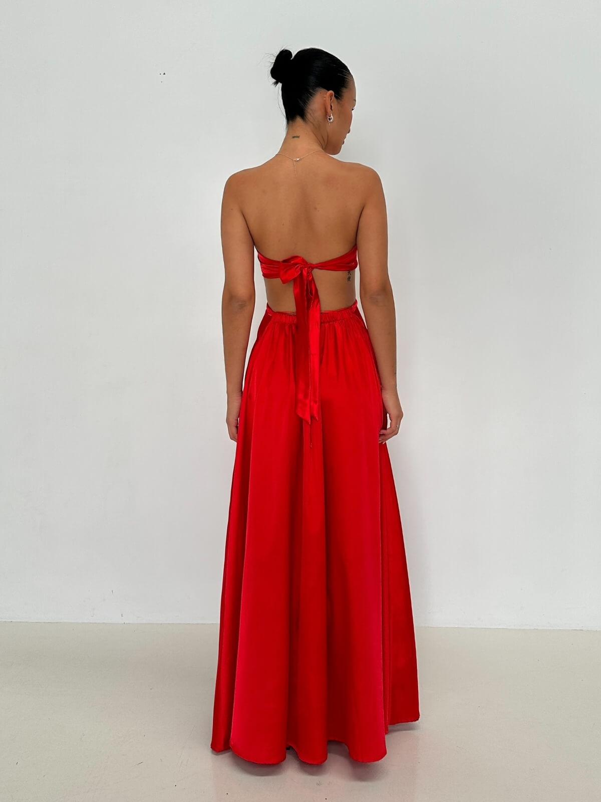 Lane and Sass | Luna Gown - Red | Loan That Label