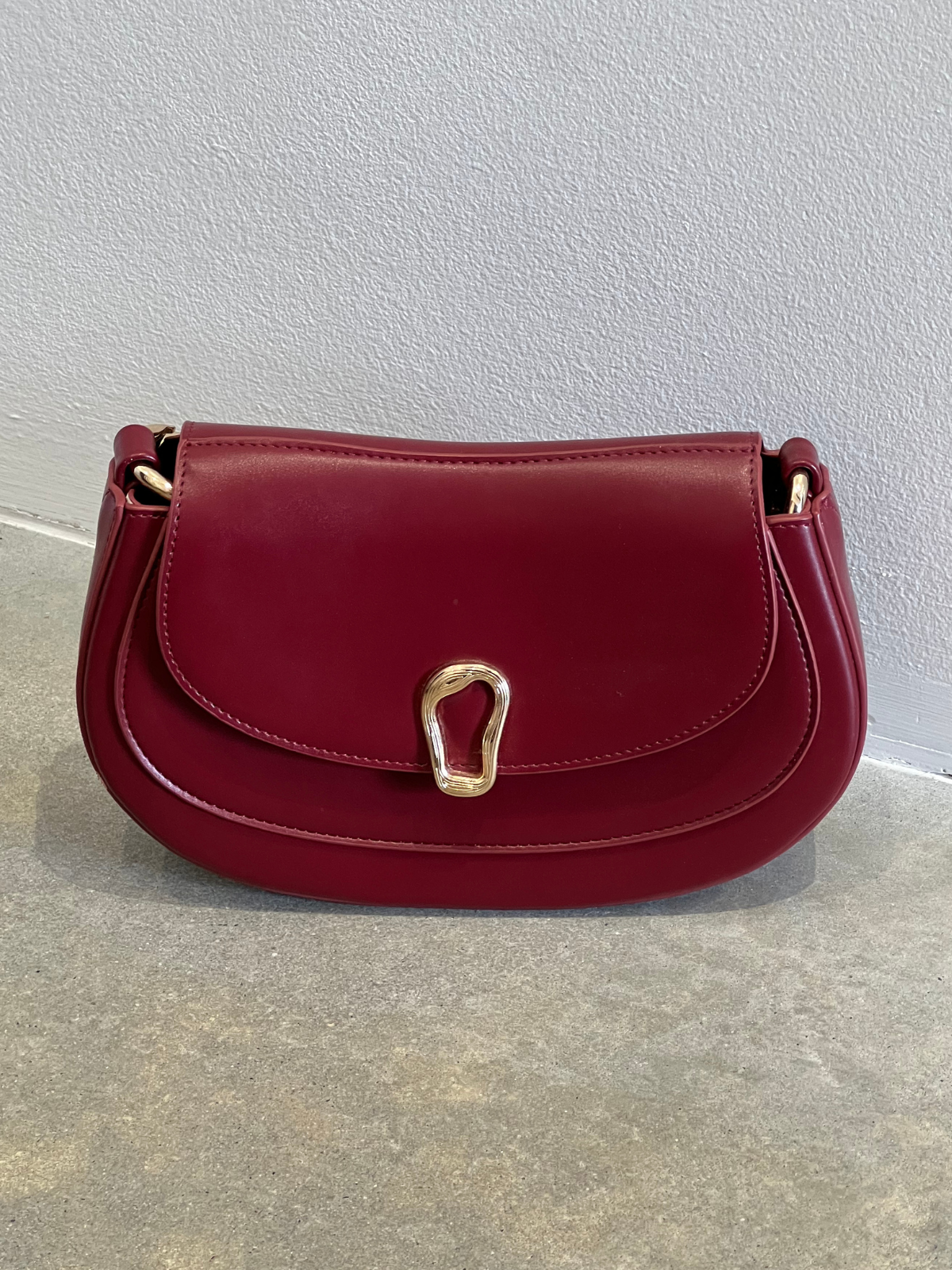 Minimal Clutch - Wine