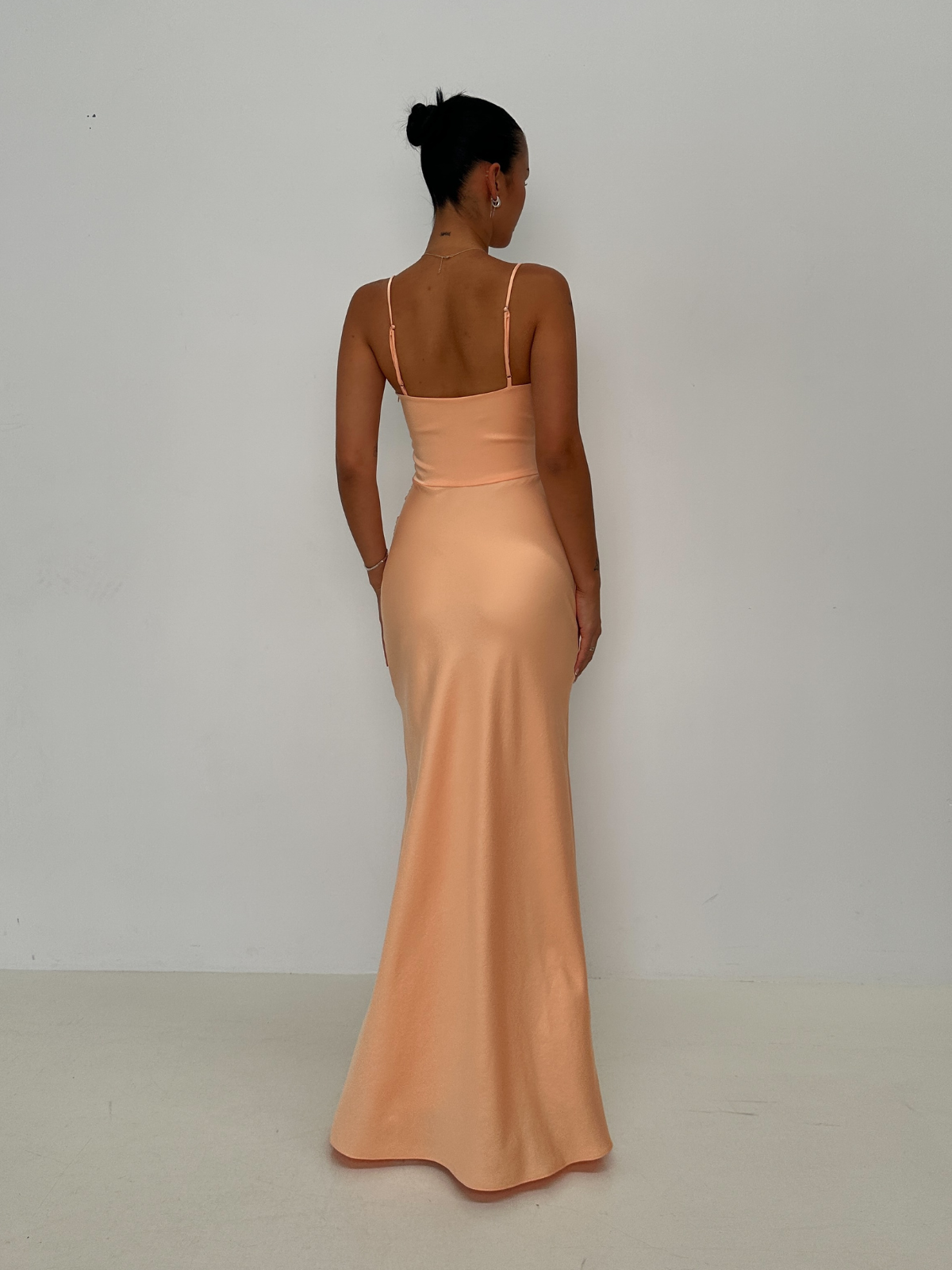 Mari Dress - Peach