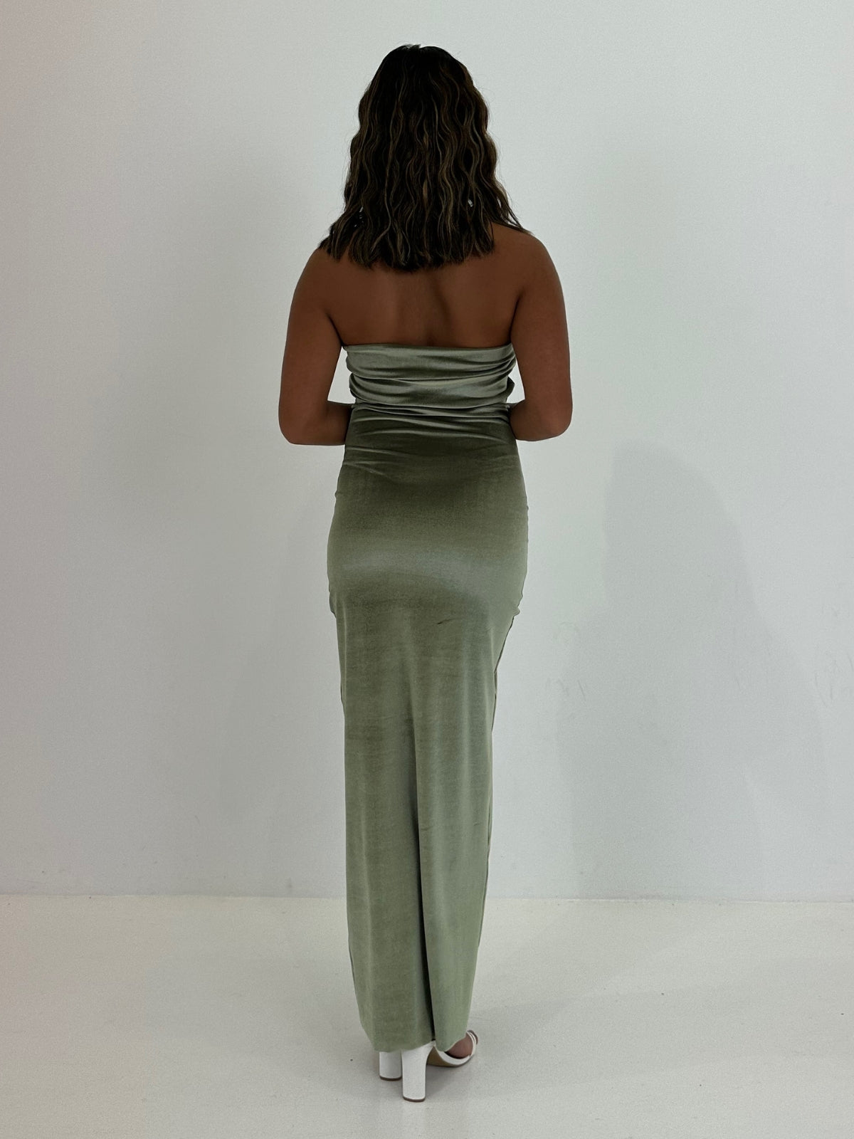 7th & York | Camryn Gown - Olive | Loan That Label