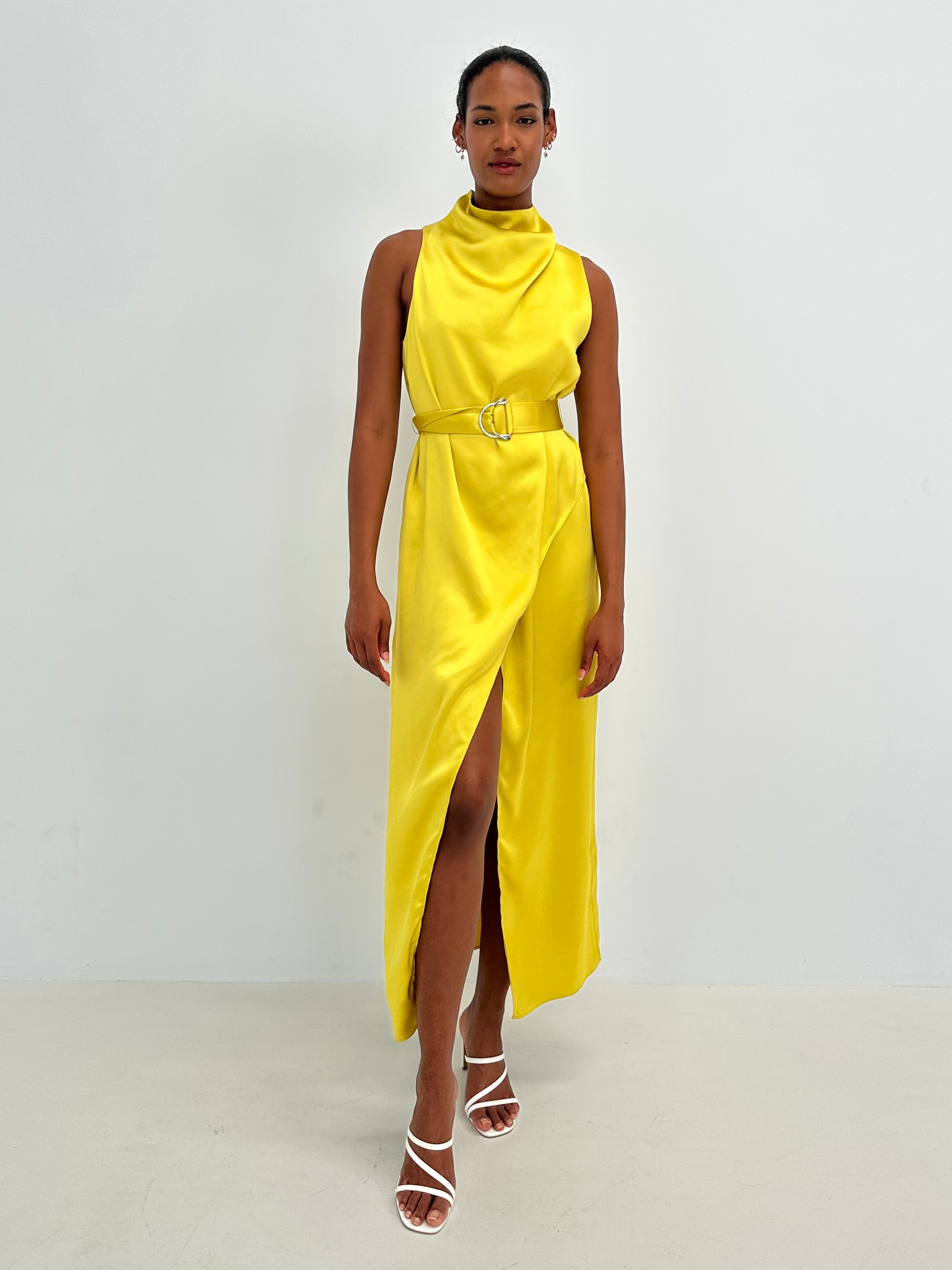 Phoebe 2024 dress zara